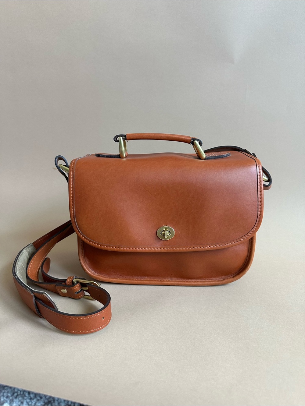 ONA Camera Bag “The Palma” Leather Crossbody Bag / Purse Used Once